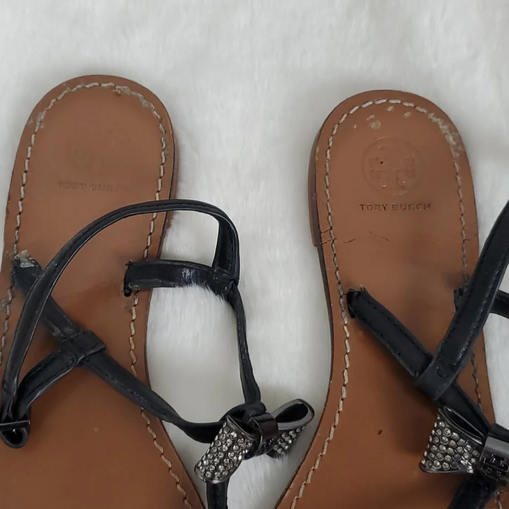 Tory Burch used look